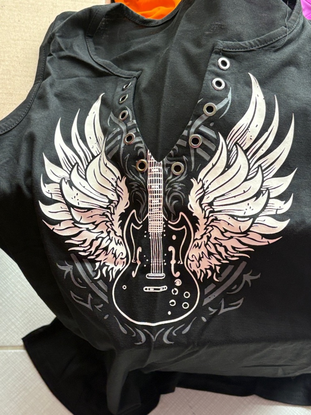 Source Unknown Black Short Sleeve Tee with Guitar & Wing Graphic
